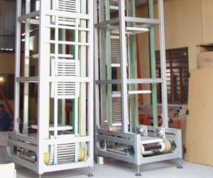 C型連續式升降機